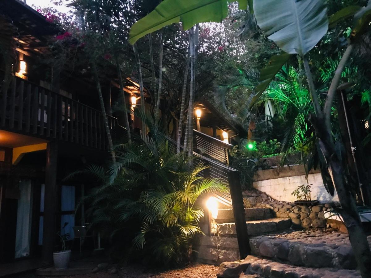 Pousada Aloha Beach House Praia do Rosa Ngoại thất bức ảnh
