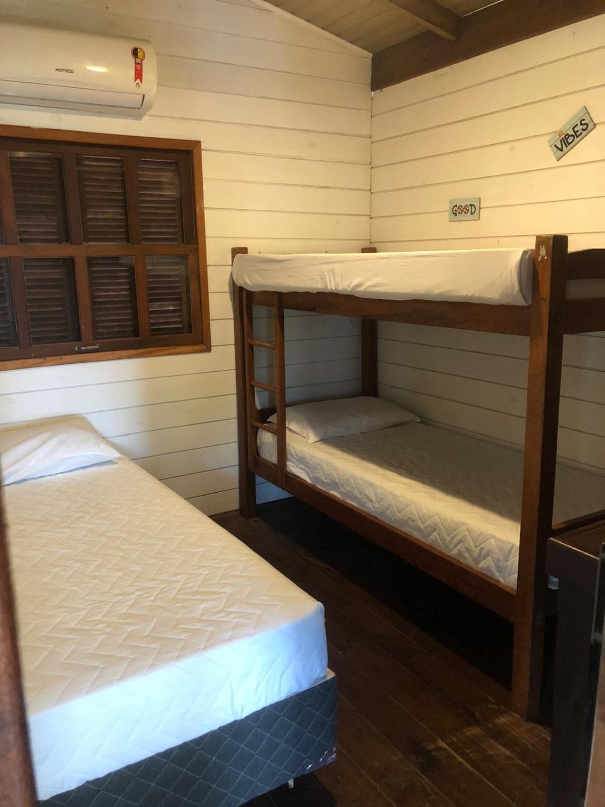 Pousada Aloha Beach House Praia do Rosa Phòng bức ảnh